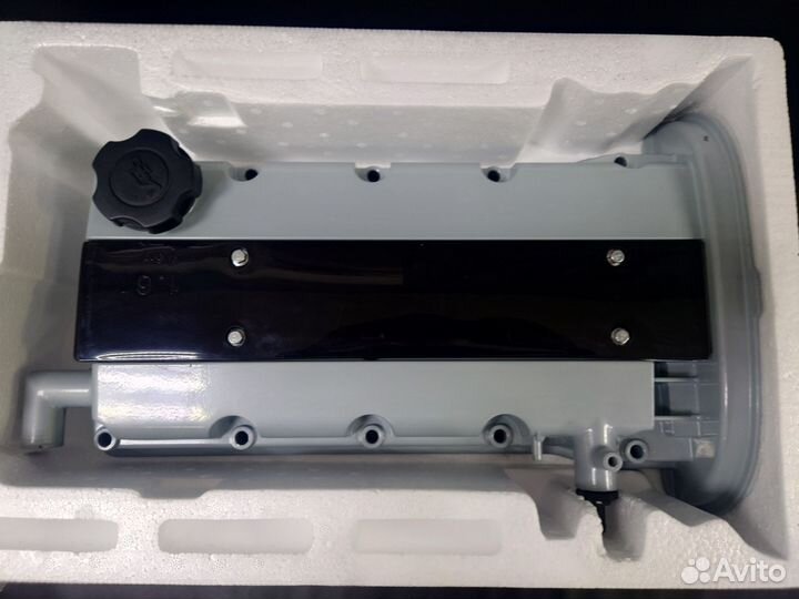 Клапанная крышка алюминиевая Chevrolet Lacetti