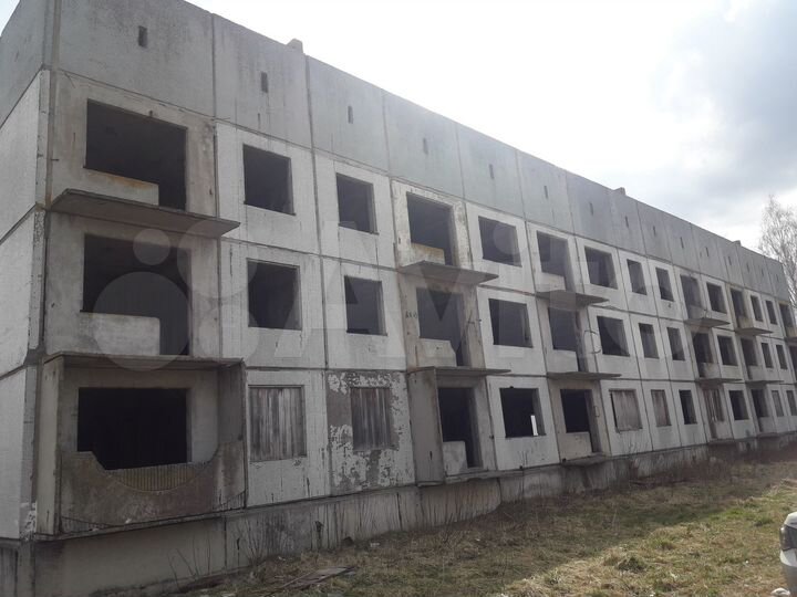 Здание, 1700 м²