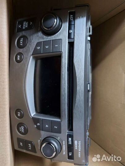 Магнитола Toyota Verso оригинал