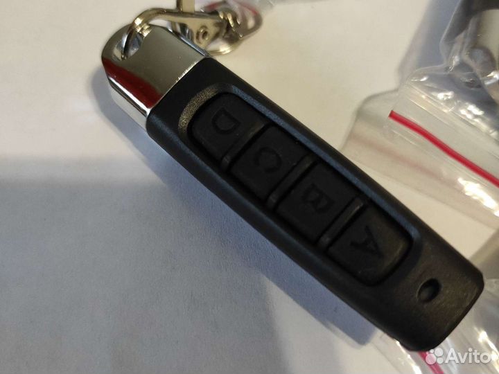 Пульт для ворот шлагбаумов