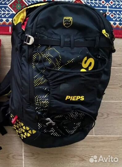 Рюкзаки лавинные и биперы, щупы, лопаты