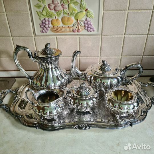 Антикварный чайно-кофейный сервиз