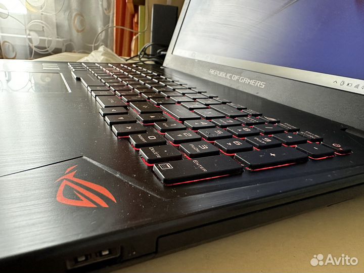 Ноутбук asus rog