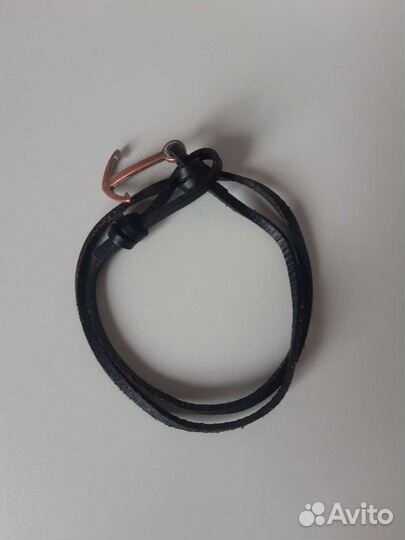 Кожаный браслет мужской