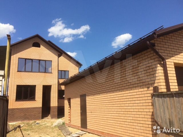 Дом 360 м² на участке 6 сот.