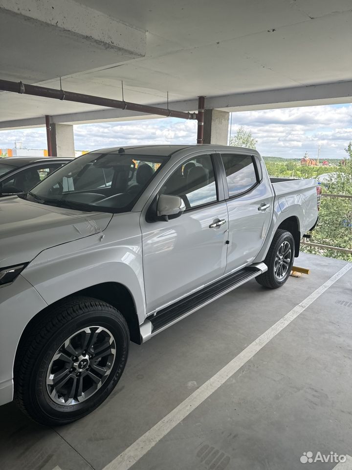 Mitsubishi L200 2.3 AT, 2023, 50 км