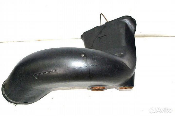 Труба воздухозаборника, нижняя часть volvo FH (01