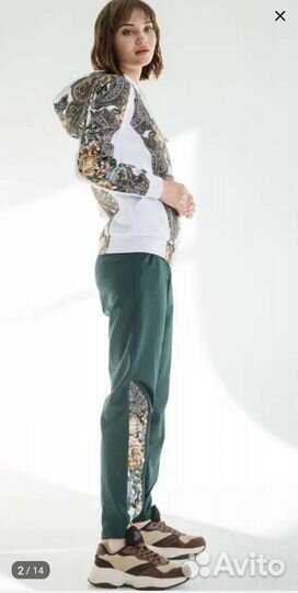 Спортивный костюм женский