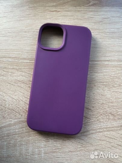 Чехол на iPhone 13