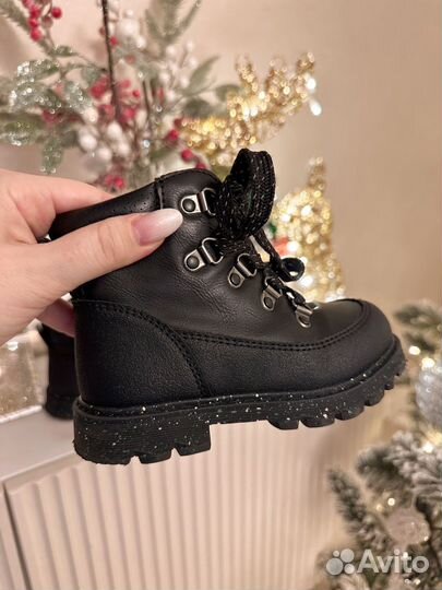 Ботинки демисезонные 24 размер