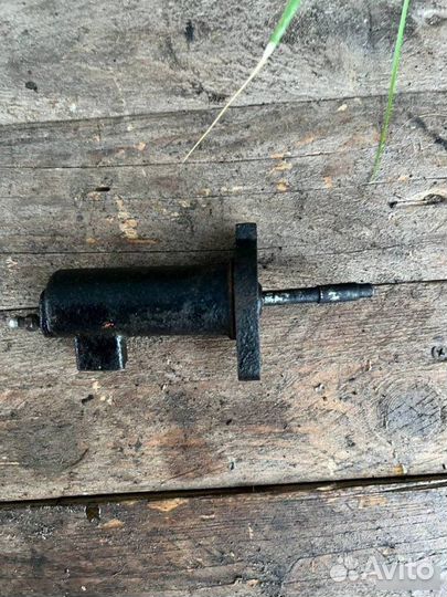 Рабочий цилиндр сцепления Mercedes-Benz E W210