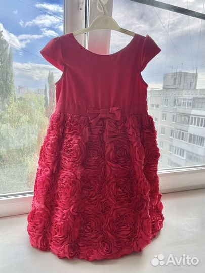 Нарядное платье 122