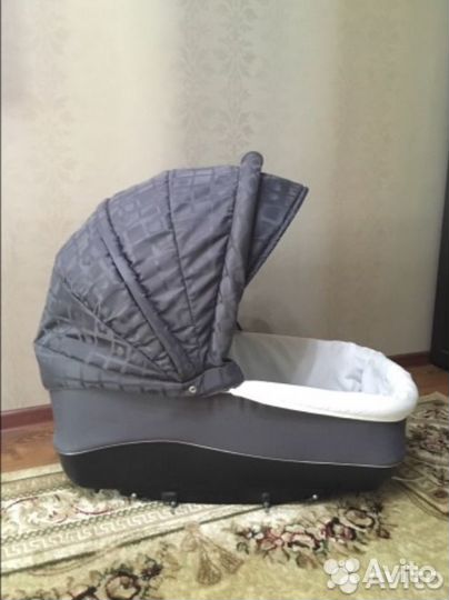 Продаётся коляска Verdi Future 2 в 1