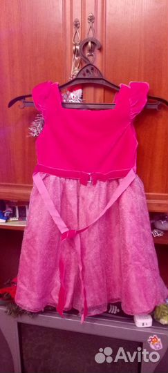Платье на девочку