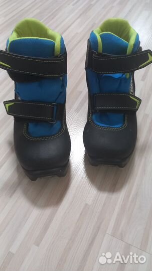 Лыжные ботинки