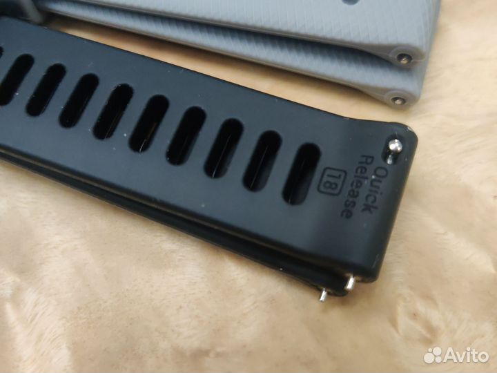 Ремешки ориг Garmin 18mm Forerunner 255S 265S