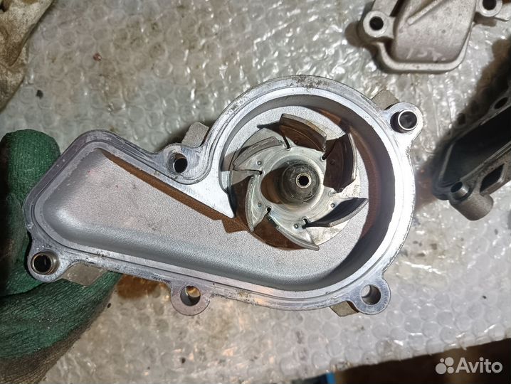 Водяной насос помпа 1.8 G4NA Hyundai Kia