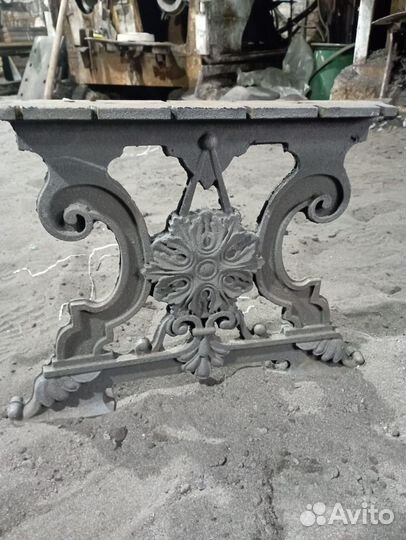 Скамейка садовая чугунная