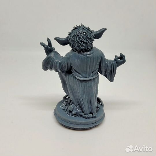 Фигурка Йоды из StarWars под покраску