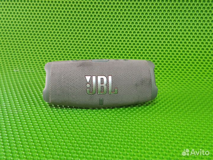 Колонка JBL Charge 5