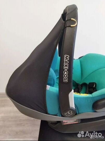 Автолюлька maxi cosi Кабрио фикс с базой isofix