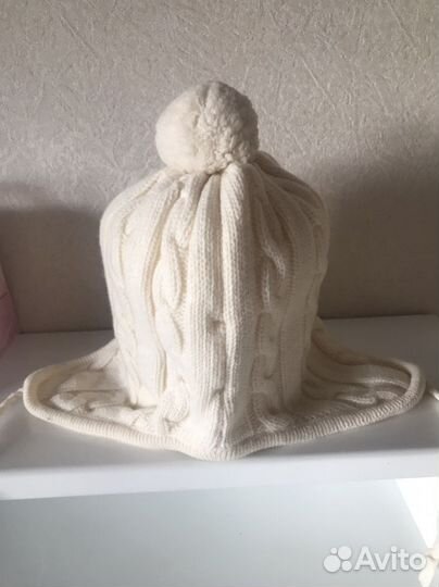 Шапка для девочки осень - зима 50-52 размера