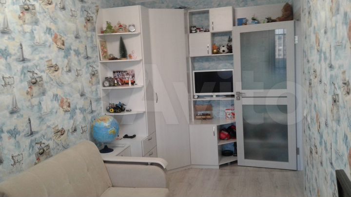 4-к. квартира, 100 м², 7/9 эт.