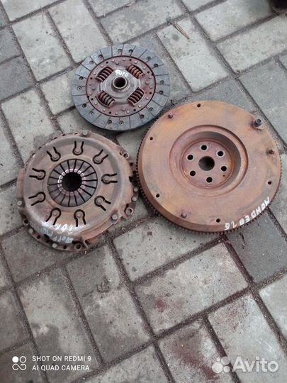 Комплект сцепления от Форд мондео 1.6 бензин