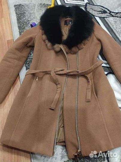 Пальто женское 44,коричневое