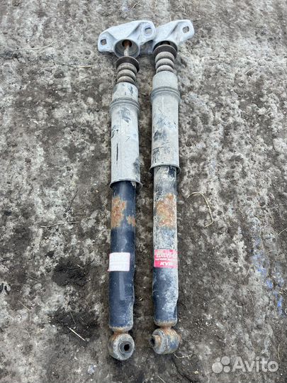 Амортизатор задний Citroen c4 B7