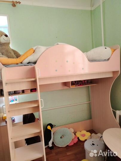 Детская кровать чердак