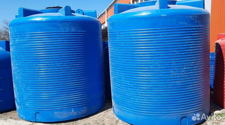 Ёмкость пластиковая в обрешётке