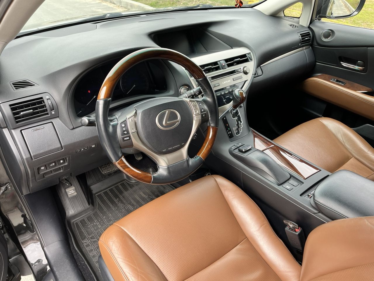 Lexus RX: фото владельца