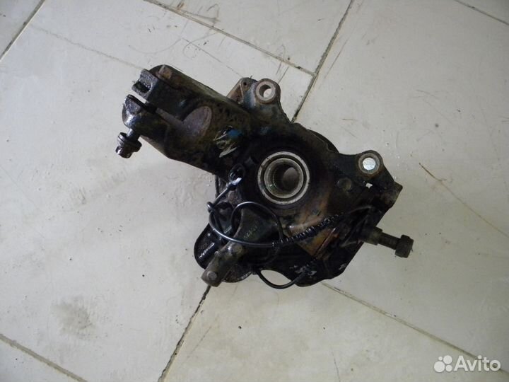 Кулак передний LR Fiat Ducato 2.3d 14 год