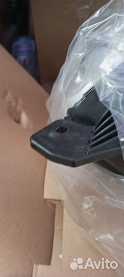 Фара Peugeot/Citroen