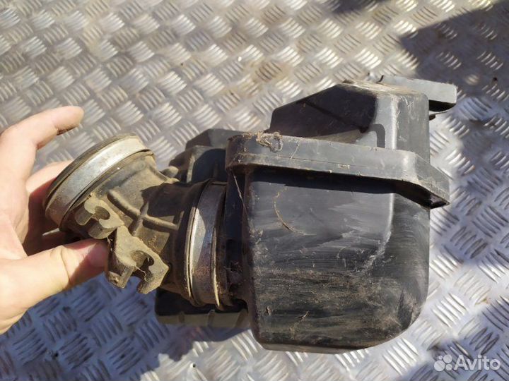 Корпус воздушного фильтра Honda Civic 4D/FD