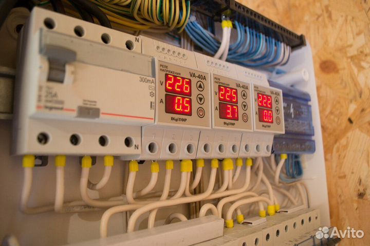 Электрик Частник