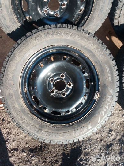 Резина 175/70 R14 на дисках