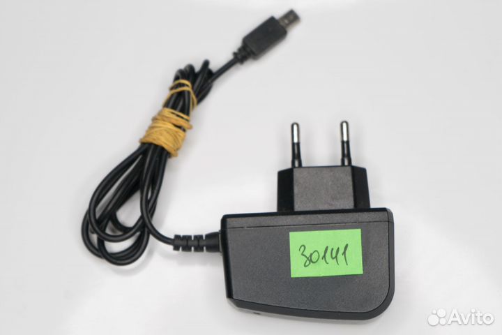Зарядное устройство для телефона Fly TA6401