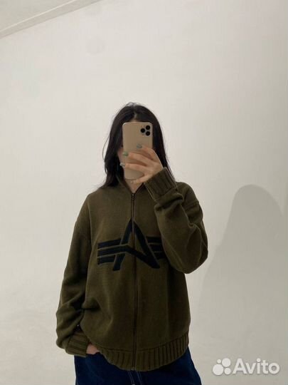 Винтажный свитер alpha industries