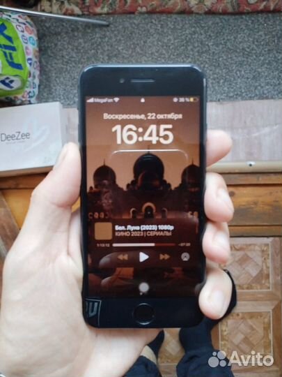 iPhone 8, 64 ГБ