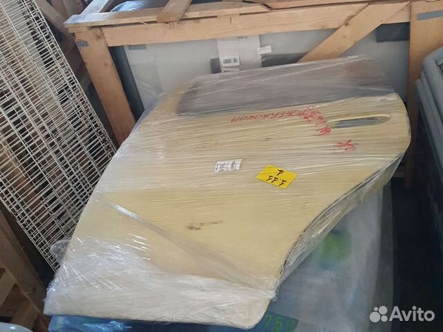 Дверь боковая левая задняя Toyota Funcargo