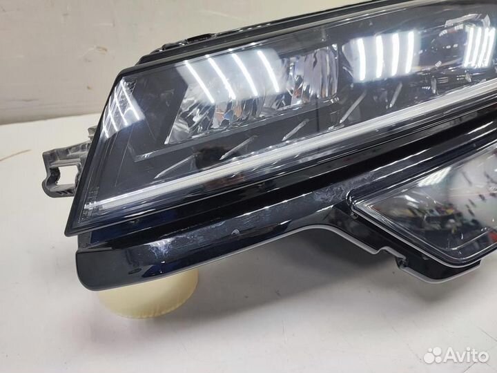 Фара левая skoda karoq full LED