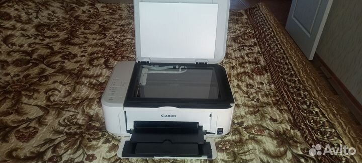Цветной струйный принтер canon