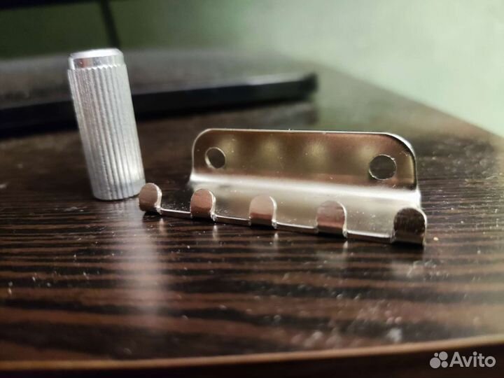 Опора для тремоло или floyd rose