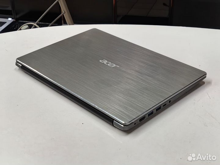 Ультрабук Acer 14''IPS Core i7 10510u 8Gb mx250