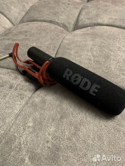 Fujifilm xt30 18-55 + накамерный монитор FeelWorld