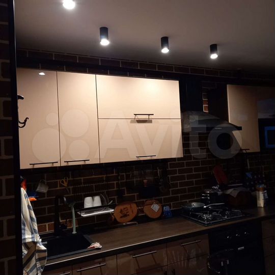 3-к. квартира, 65 м², 3/4 эт.