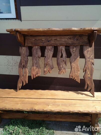 Вешалка настенная деревянная