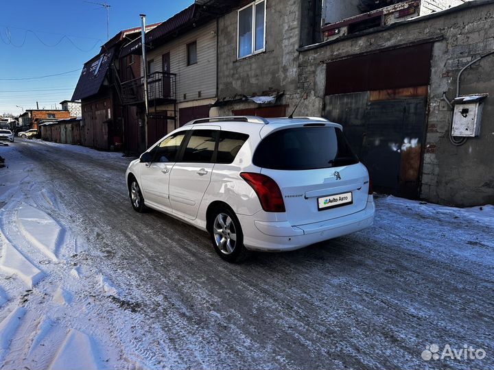 Peugeot 308 1.6 AT, 2011, 210 000 км